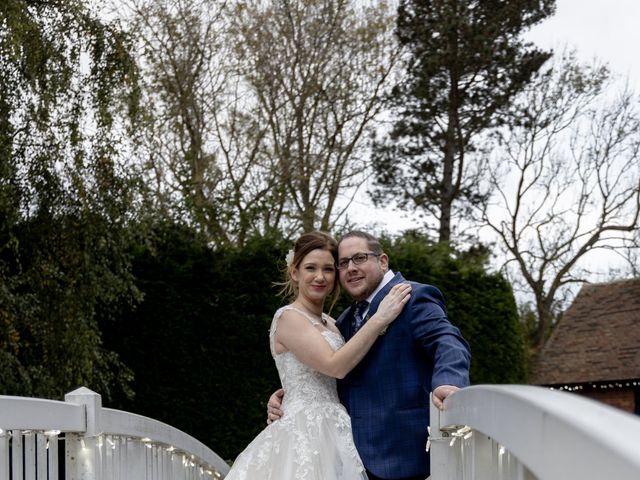 Steven and Justine&apos;s Wedding in Canterbury, Kent 10