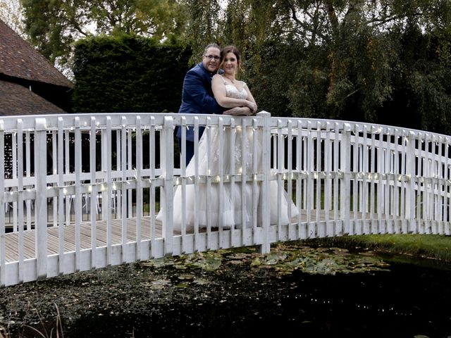 Steven and Justine&apos;s Wedding in Canterbury, Kent 15