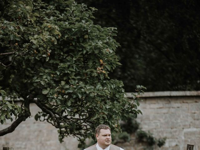 Joseph and Emma&apos;s Wedding in Bradford On Avon, Wiltshire 8