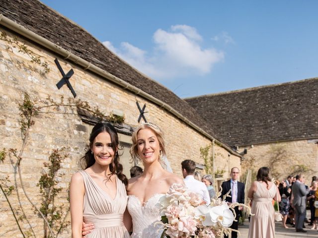 Adam and Sophie&apos;s Wedding in Brize Norton, Oxfordshire 18