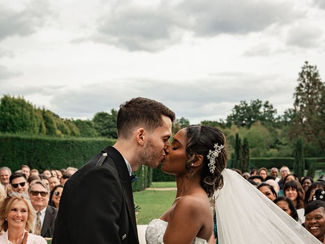 Reuben and Saisha&apos;s Wedding in Hedsor, Buckinghamshire 16