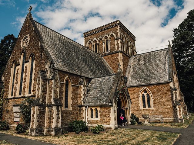 Joseph and Francesca&apos;s Wedding in Chertsey, Surrey 99