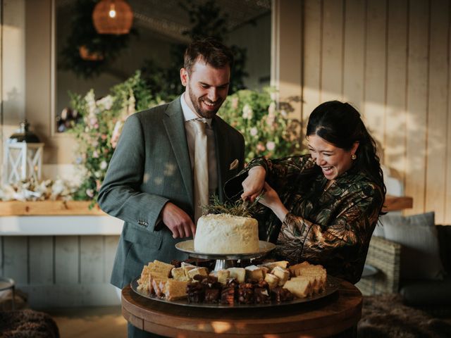 Hailey and Jordan&apos;s Wedding in Banbury, Oxfordshire 41