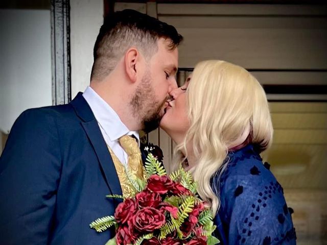 Craig and Rebekah's Wedding in Ellesmere Port, Cheshire 8