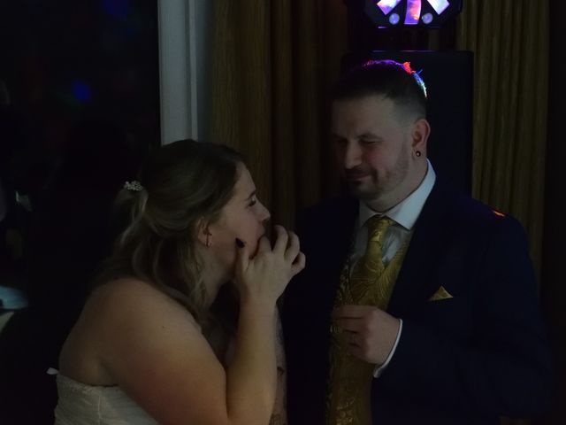 Craig and Rebekah's Wedding in Ellesmere Port, Cheshire 42
