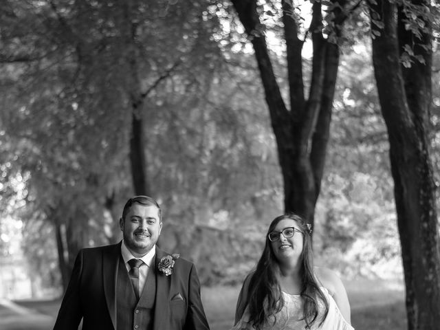 Matthew and Erica&apos;s Wedding in Chippenham, Wiltshire 15