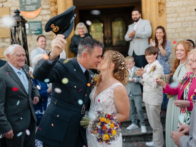 Ian  and Bianca &apos;s Wedding in Wantage, Oxfordshire 7