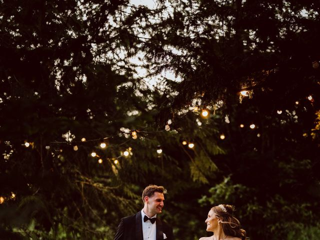 Sebastian and Courtney's Wedding in Cheltenham, Gloucestershire 19