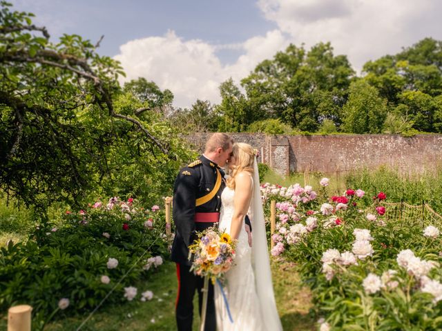 Nikki and Joe&apos;s Wedding in Amesbury, Wiltshire 2