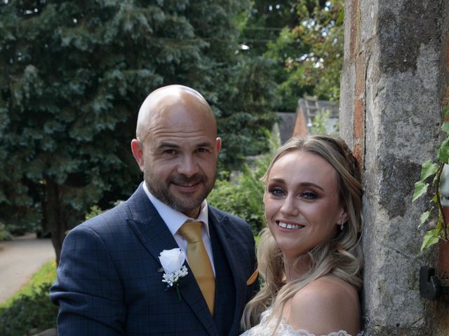 Andy and Rachel&apos;s Wedding in Leicester, Leicestershire 37