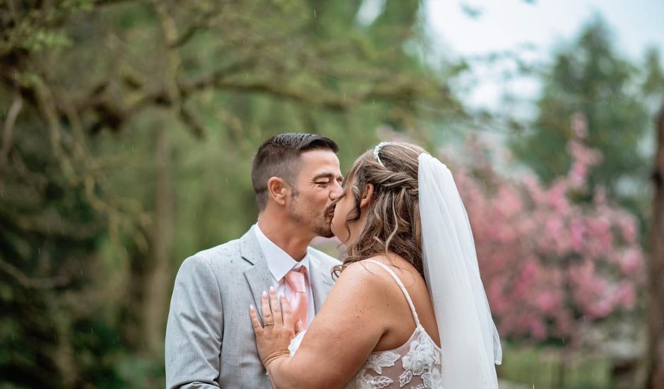 Anthony and Rachael's Wedding in Bromsgrove, Worcestershire
