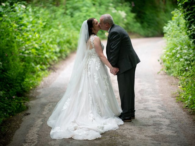 Claire and Gary&apos;s Wedding in Newton Abbot, Devon 29