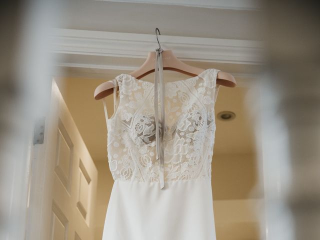 Vicki and Toby's Wedding in Salisbury, Wiltshire 7