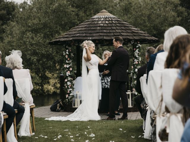 Vicki and Toby's Wedding in Salisbury, Wiltshire 23