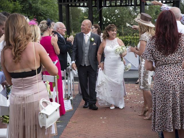 Tony and Anne&apos;s Wedding in Claverdon, Warwickshire 5