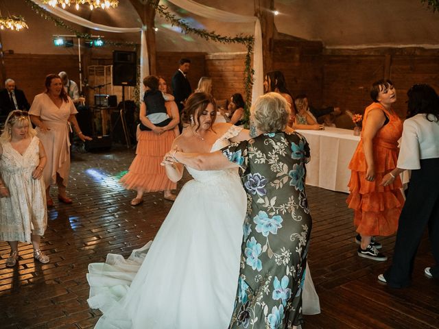 Oliver and Tasha&apos;s Wedding in Wantage, Oxfordshire 127