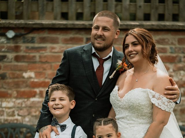 Oliver and Tasha&apos;s Wedding in Wantage, Oxfordshire 271