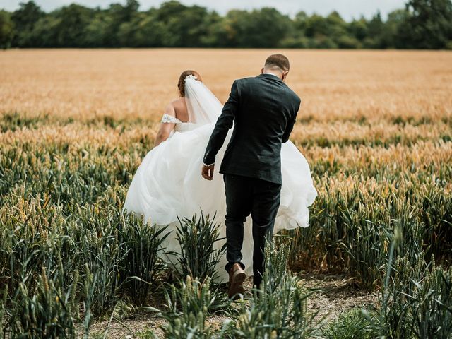 Oliver and Tasha&apos;s Wedding in Wantage, Oxfordshire 283