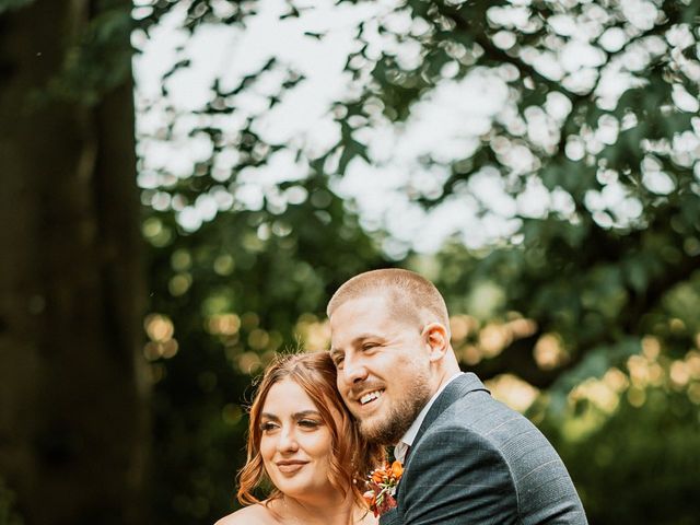 Oliver and Tasha&apos;s Wedding in Wantage, Oxfordshire 293