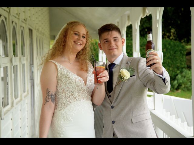 Daniel and Tamzyn&apos;s Wedding in Christchurch, Dorset 14