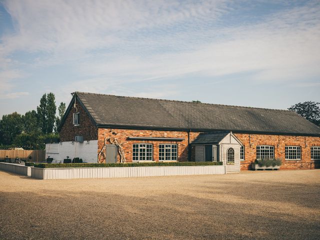 George and Leanne&apos;s Wedding in Knutsford, Cheshire 6