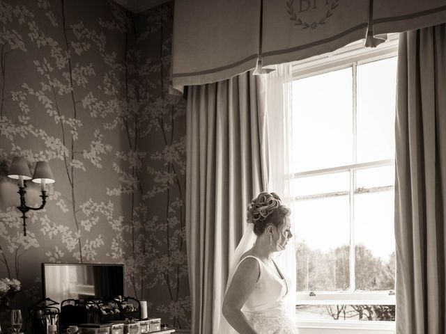 Daniel and Lucy's Wedding in Glenrothes, Fife &amp; Angus 19
