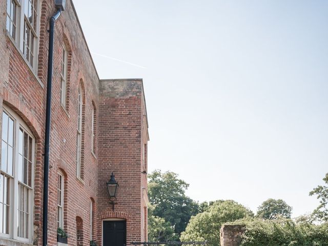 Ben and Georgia&apos;s Wedding in Biggleswade, Bedfordshire 24