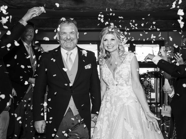 Paul and Luisa's Wedding in Burford, Oxfordshire 11