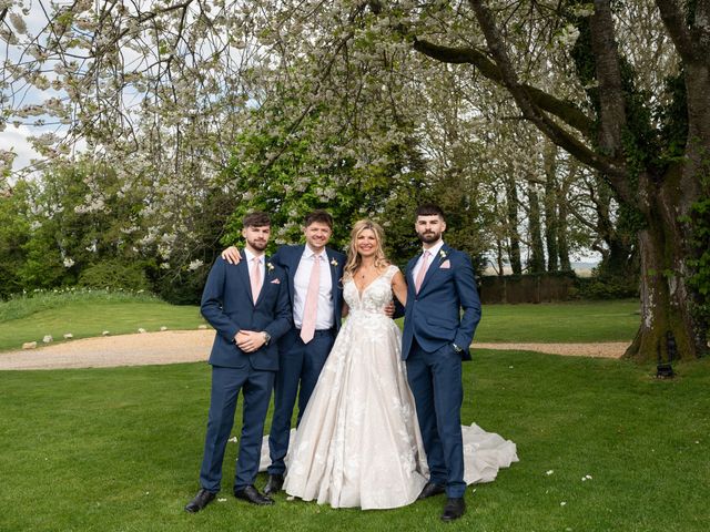 Paul and Luisa's Wedding in Burford, Oxfordshire 13