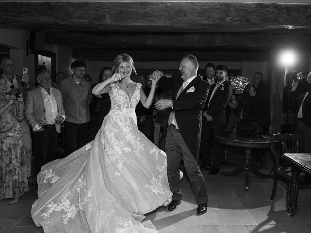 Paul and Luisa's Wedding in Burford, Oxfordshire 15