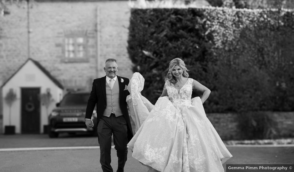 Paul and Luisa's Wedding in Burford, Oxfordshire