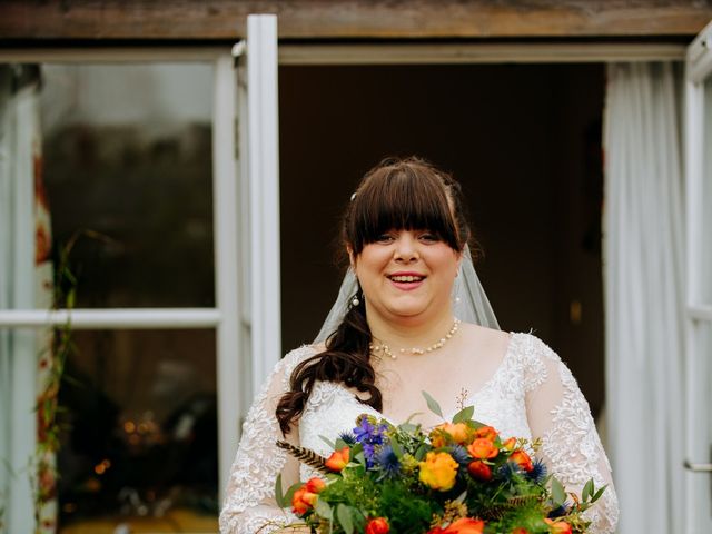 Matthew and Shannon&apos;s Wedding in Fordingbridge, Hampshire 18