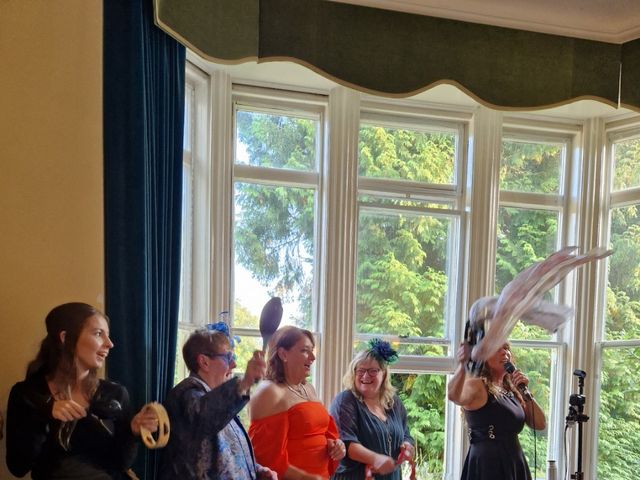 Keith and Natalie's Wedding in Woodlands, Hampshire 6