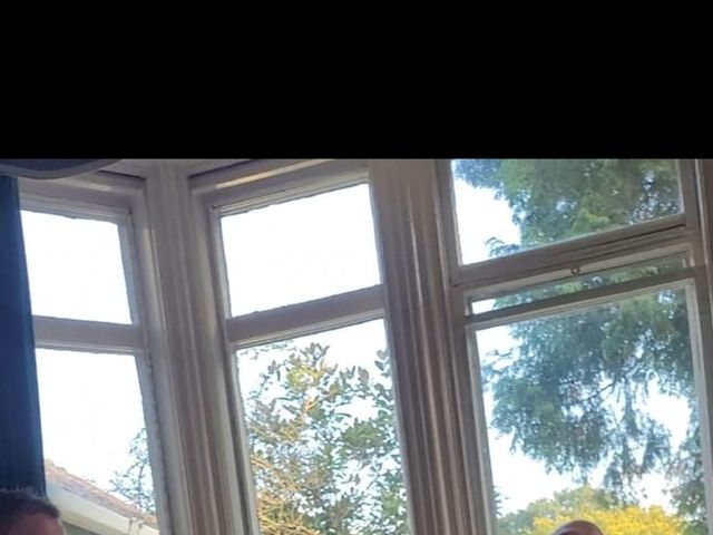 Keith and Natalie's Wedding in Woodlands, Hampshire 12