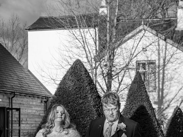 Danni and Toby's Wedding in Poulton Le Fylde, Lancashire 9