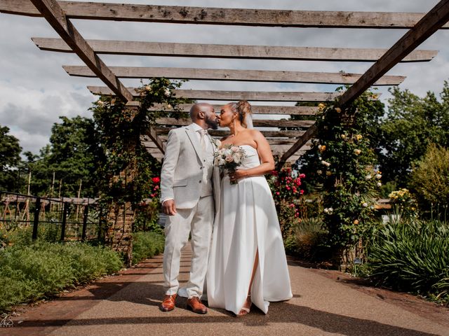 Derrick and Joy's Wedding in Richmond, Surrey 44