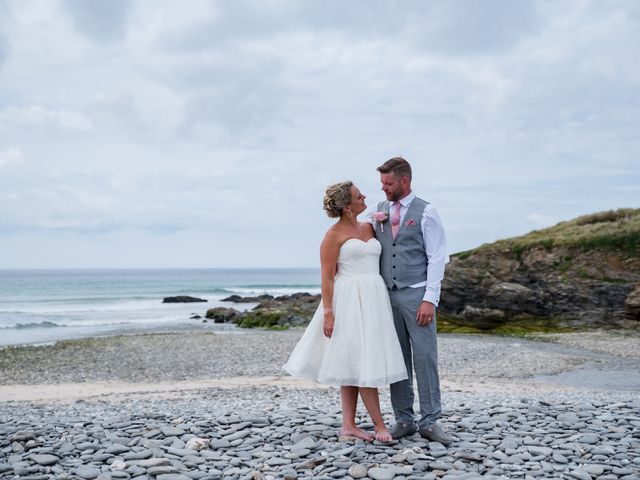 Johnny and Carlie&apos;s Wedding in Gwithian, Cornwall 12