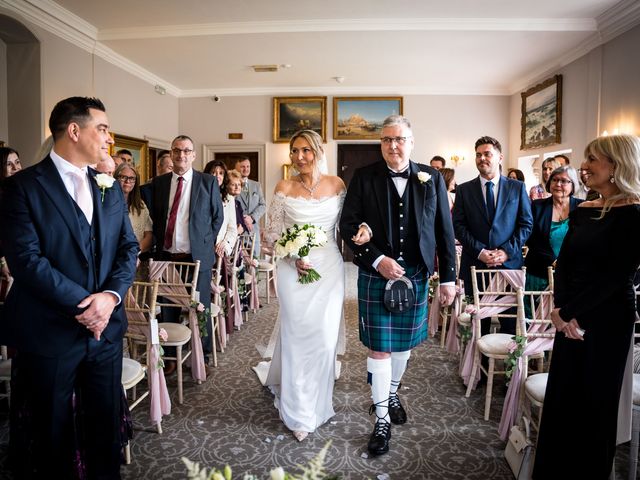 Jamie and Cheryl's Wedding in Southampton, Hampshire 5