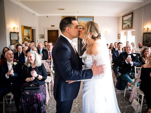 Jamie and Cheryl's Wedding in Southampton, Hampshire 7