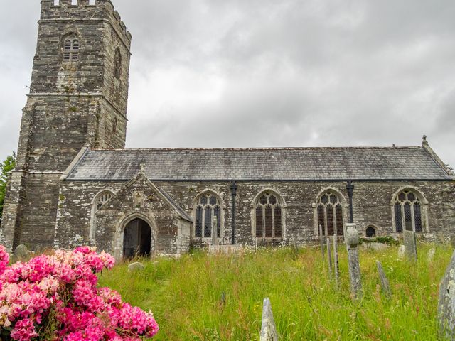 Kathy and Simon's Wedding in Lostwithiel, Cornwall 4