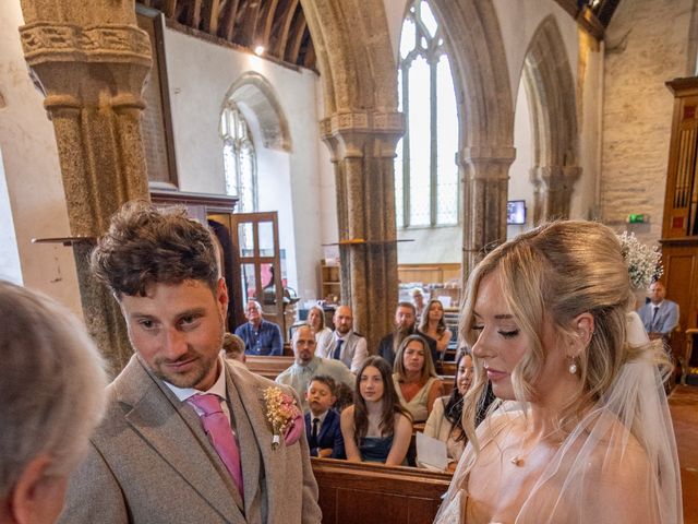 Kathy and Simon's Wedding in Lostwithiel, Cornwall 10