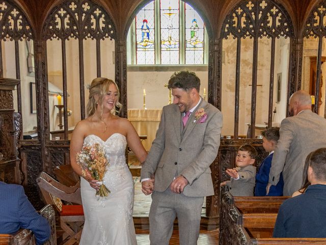 Kathy and Simon's Wedding in Lostwithiel, Cornwall 14