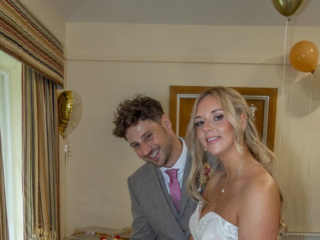 Kathy and Simon's Wedding in Lostwithiel, Cornwall 23