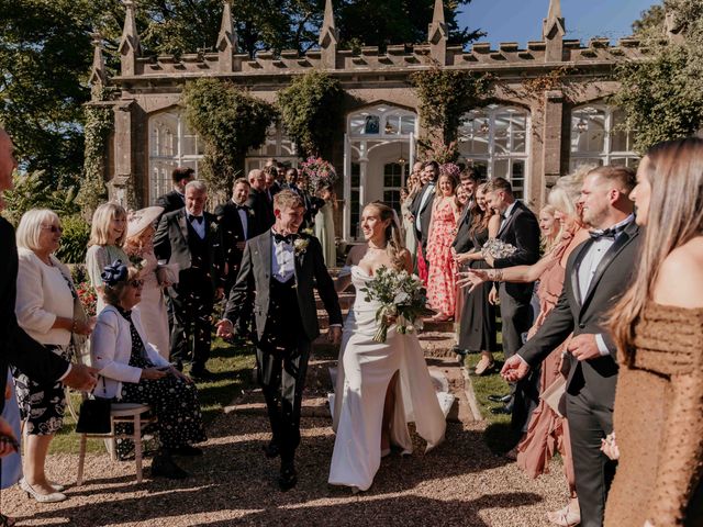 Kieran and Jessica's Wedding in Taunton, Somerset 11