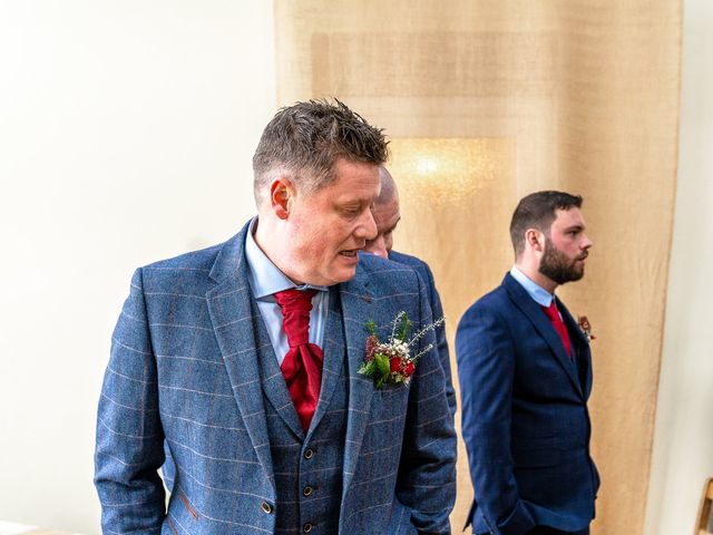 SHAUN and LAURA&apos;s Wedding in Kingston Upon Hull, East Riding of Yorkshire 64