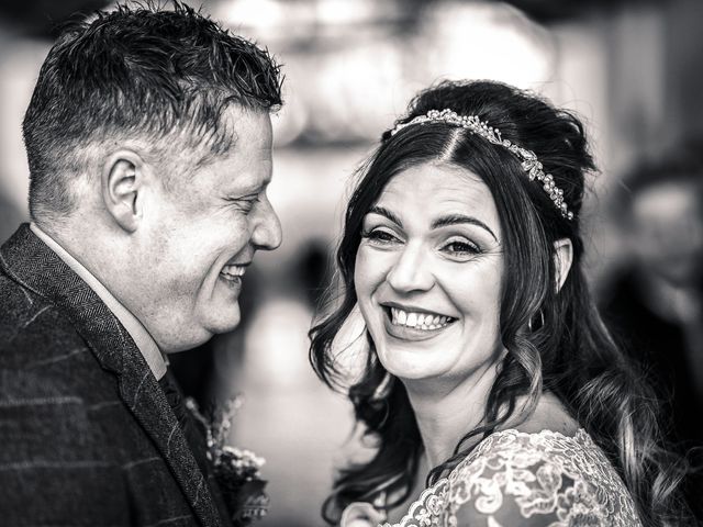 SHAUN and LAURA&apos;s Wedding in Kingston Upon Hull, East Riding of Yorkshire 69