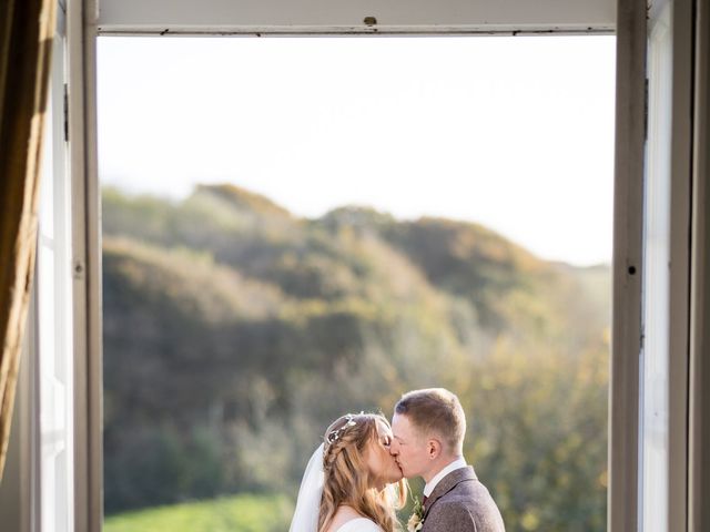 Nathan and Lucy's Wedding in Bude, Cornwall 3