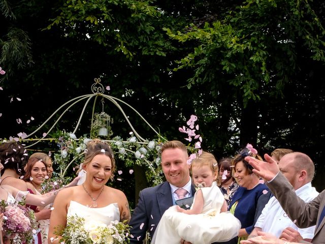 Chris and Roxy&apos;s Wedding in Woodbridge, Suffolk 23