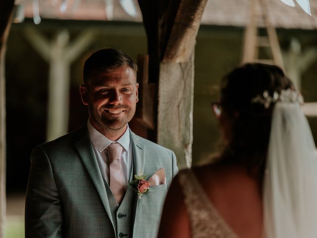 Dean and Emma&apos;s Wedding in Canterbury, Kent 16