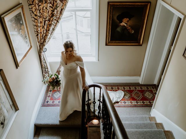 Alistair and Hannah's Wedding in Nottingham, Nottinghamshire 8
